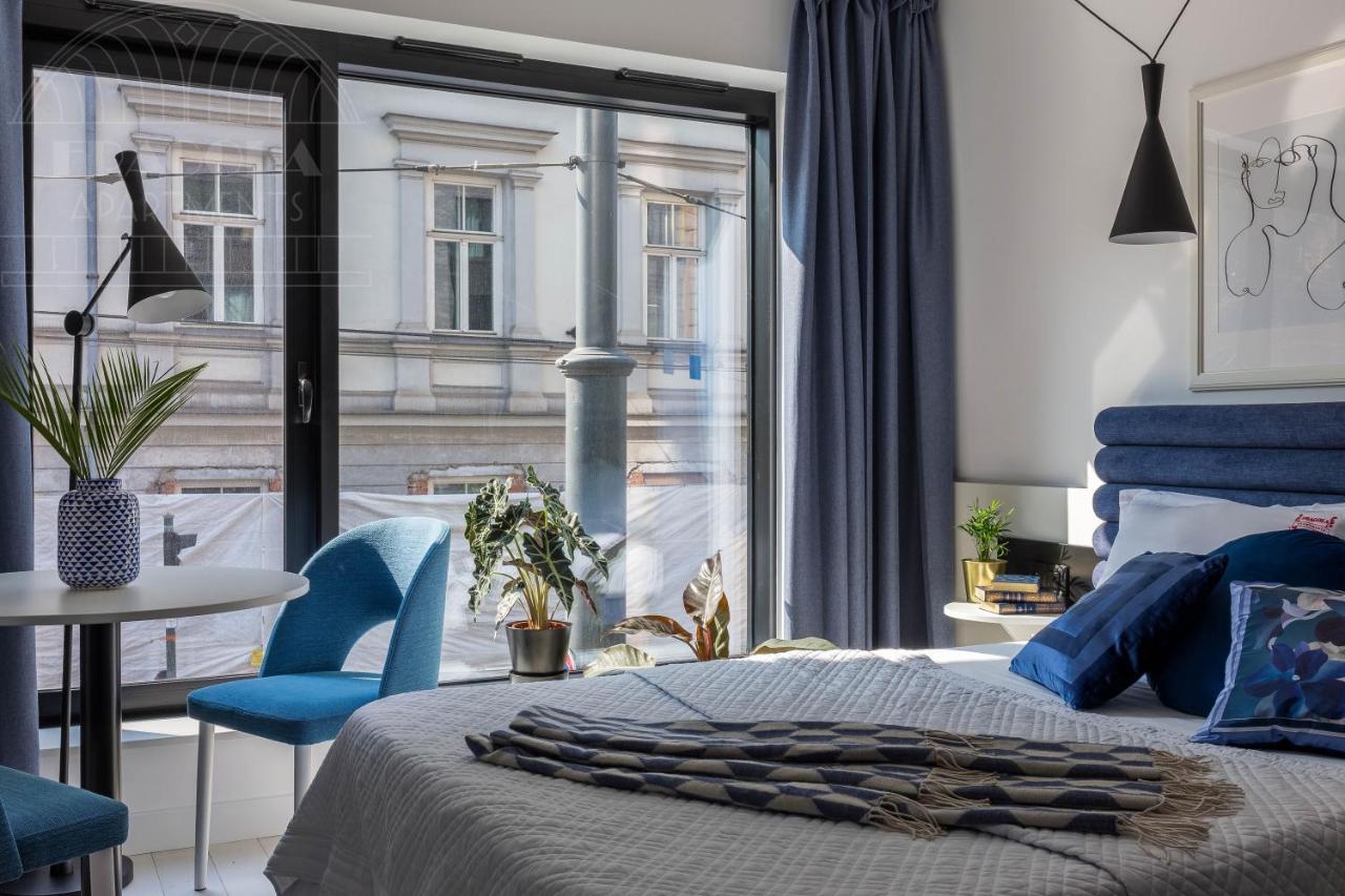 Modern View Of Planty Park Apartment Krakow Ngoại thất bức ảnh